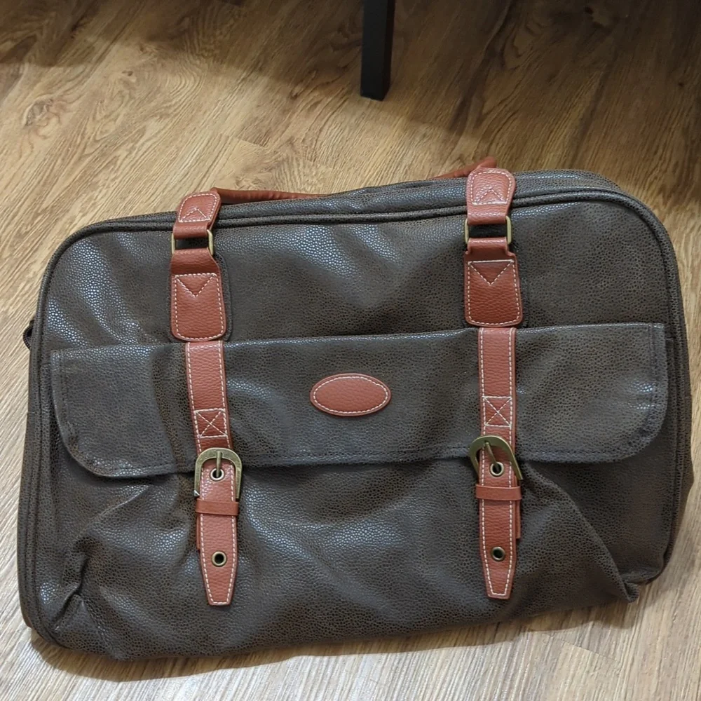 Brand New Duffle Bag - Brown - Never Used